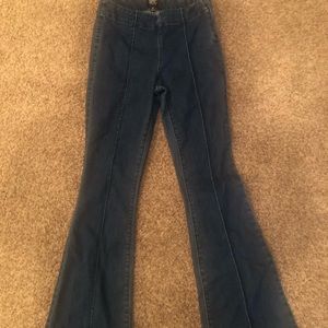 BDG urban Outfitters size 27 front and back seams.  Flare jeans